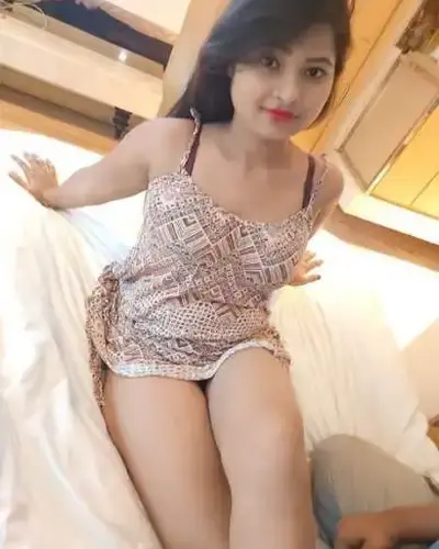 Call Girls in Chhattarpur
