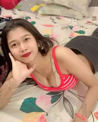 Call Girl in Chhattarpur